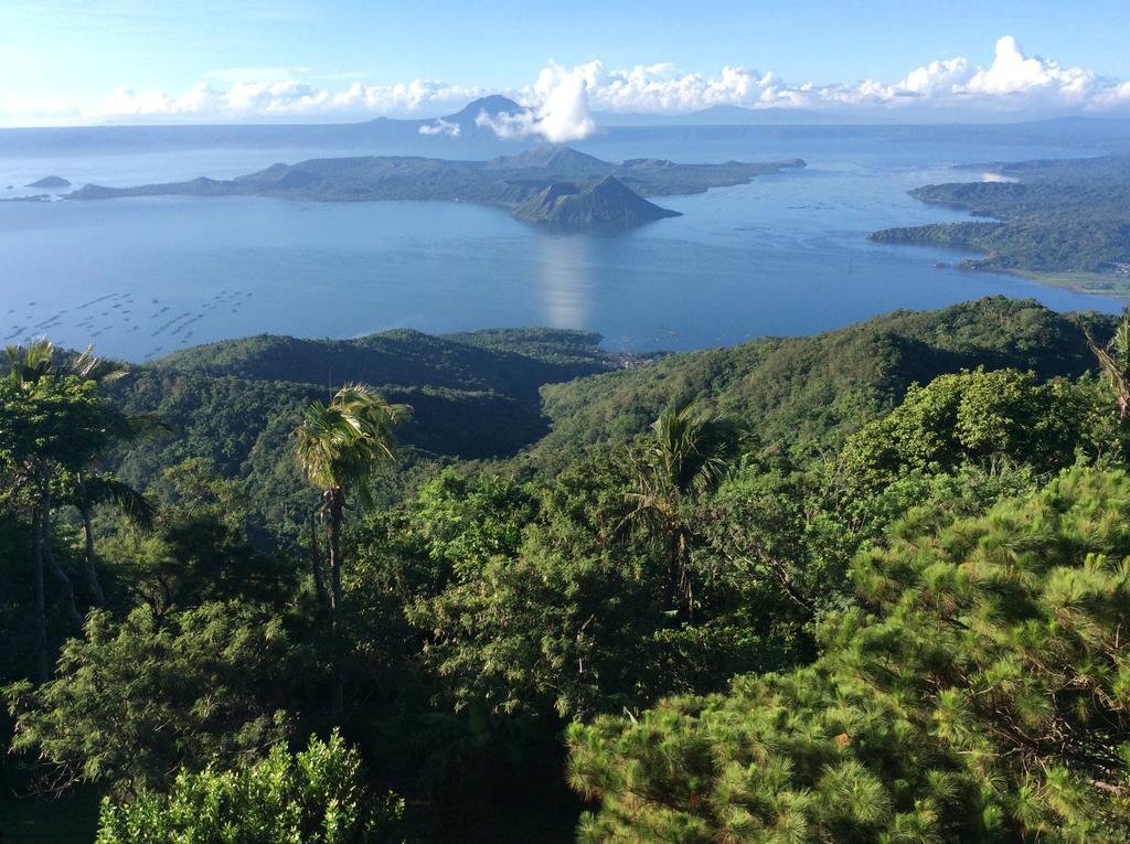 The Carmelence View Bed & Breakfast Tagaytay City Dış mekan fotoğraf