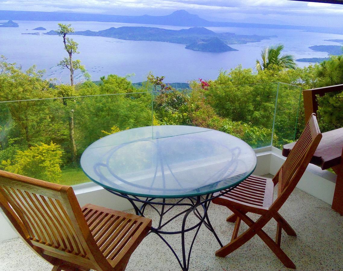 The Carmelence View Bed & Breakfast Tagaytay City Dış mekan fotoğraf