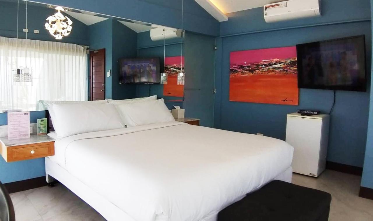 The Carmelence View Bed & Breakfast Tagaytay City Dış mekan fotoğraf